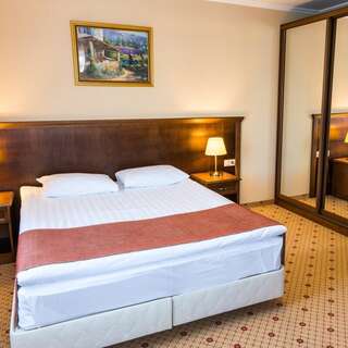 Гостиница Прованс Горячий Ключ Luxury Double Room-1